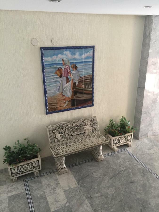 فندق فوينخيرولافي  El Piso المظهر الخارجي الصورة